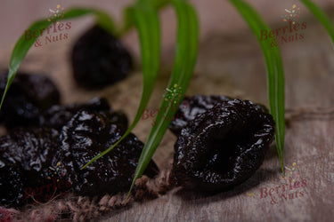 Berries And Nuts California Pitted Prunes 1kg | Antioxidant Rich Pitted Prune, Dried Plums